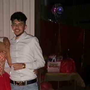 Meet your Posher, Javier